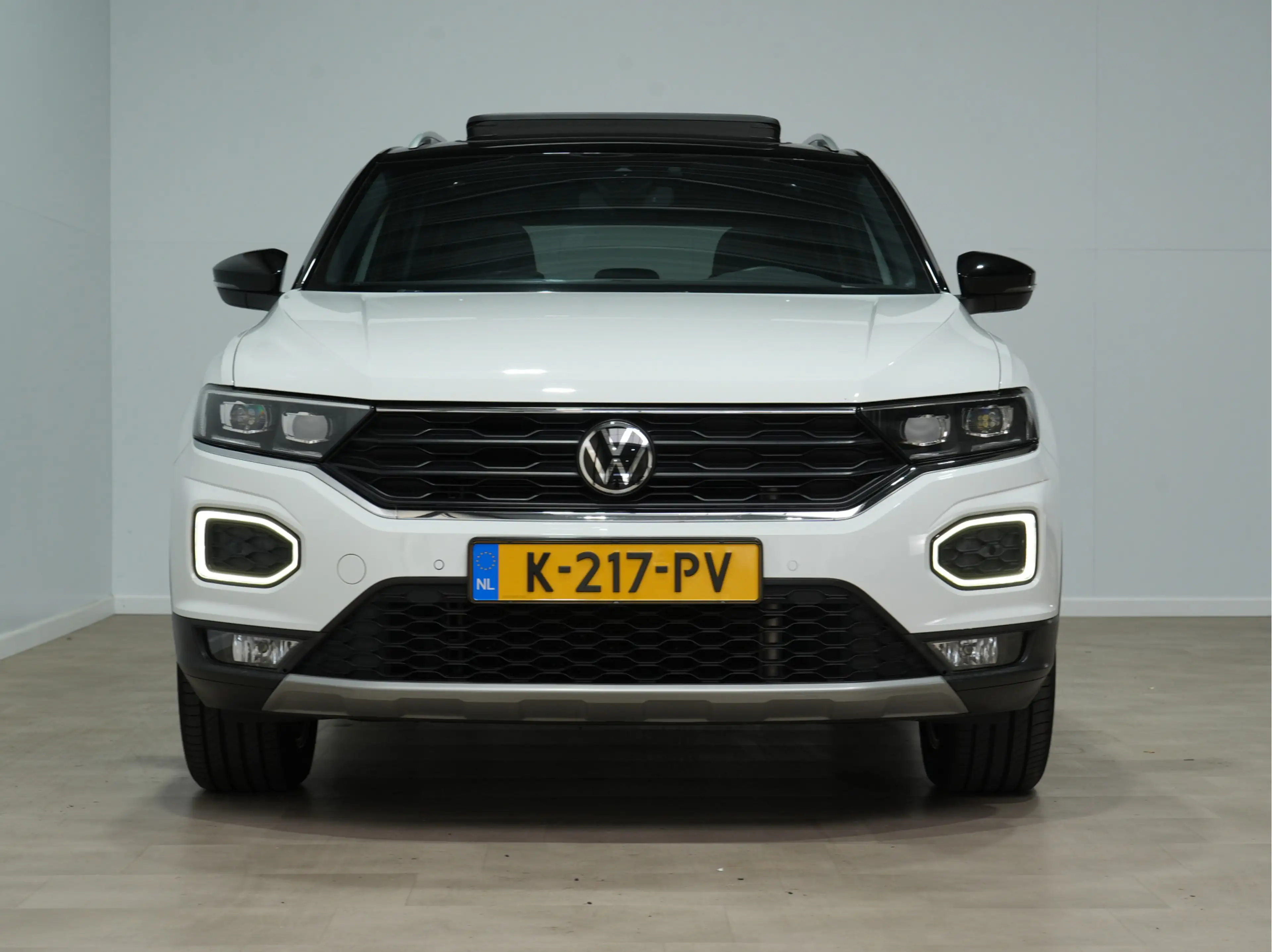 Volkswagen T-Roc 1.5 150pk TSI Sport Panoramadak Navigatie 30 — photo 3
