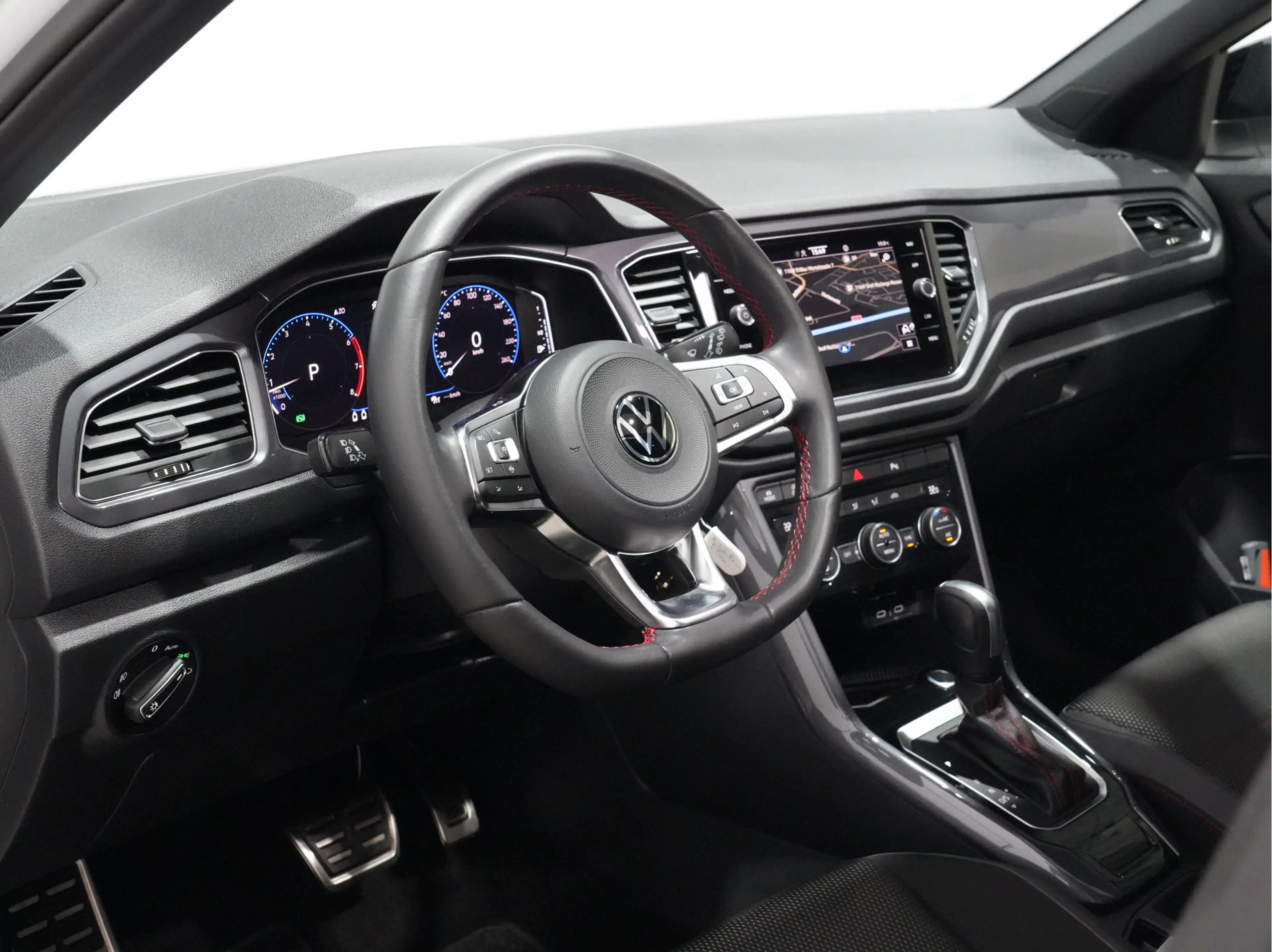 Volkswagen T-Roc 1.5 150pk TSI Sport Panoramadak Navigatie 30 — photo 15