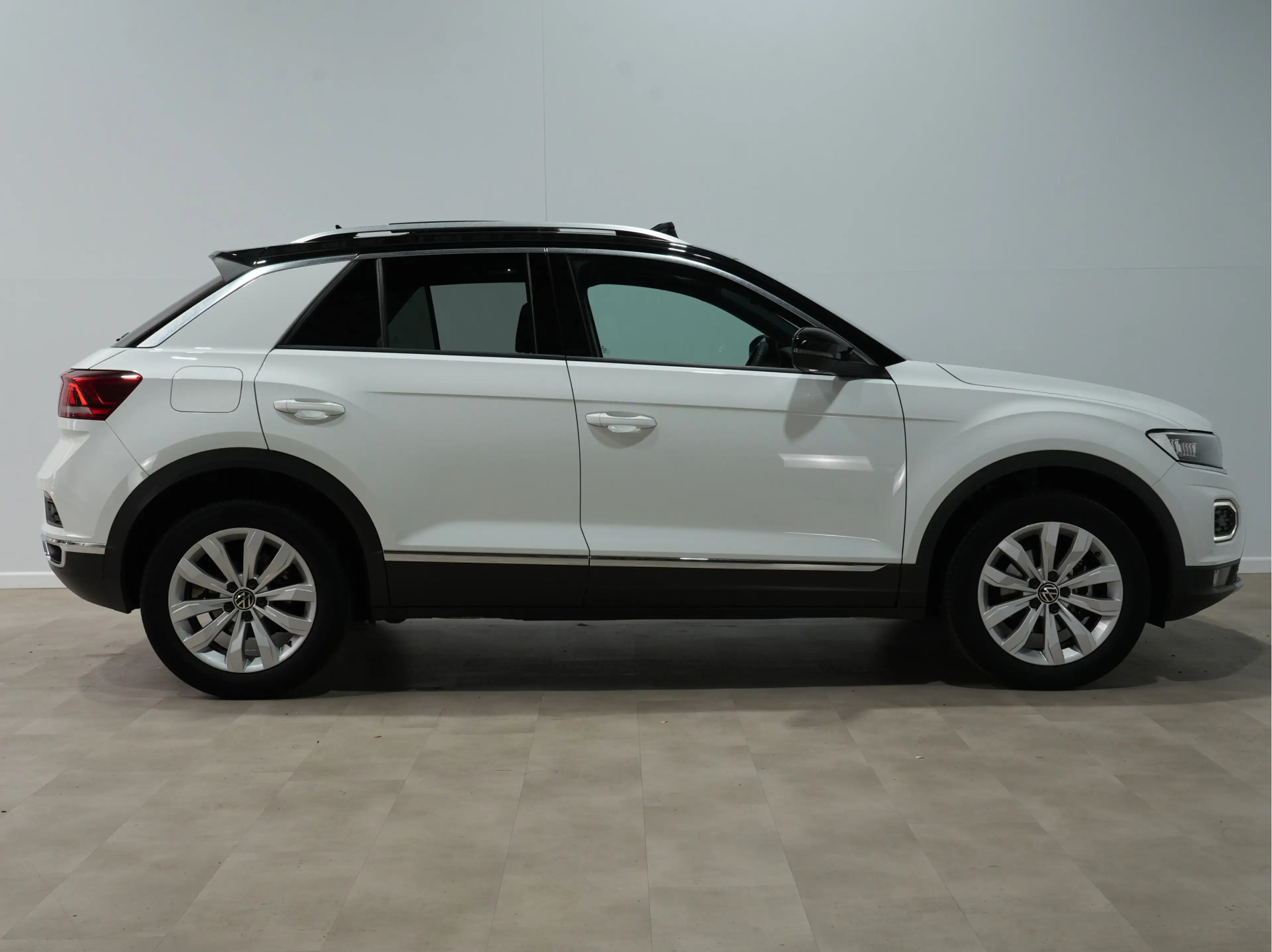 Volkswagen T-Roc 1.5 150pk TSI Sport Panoramadak Navigatie 30 — photo 12
