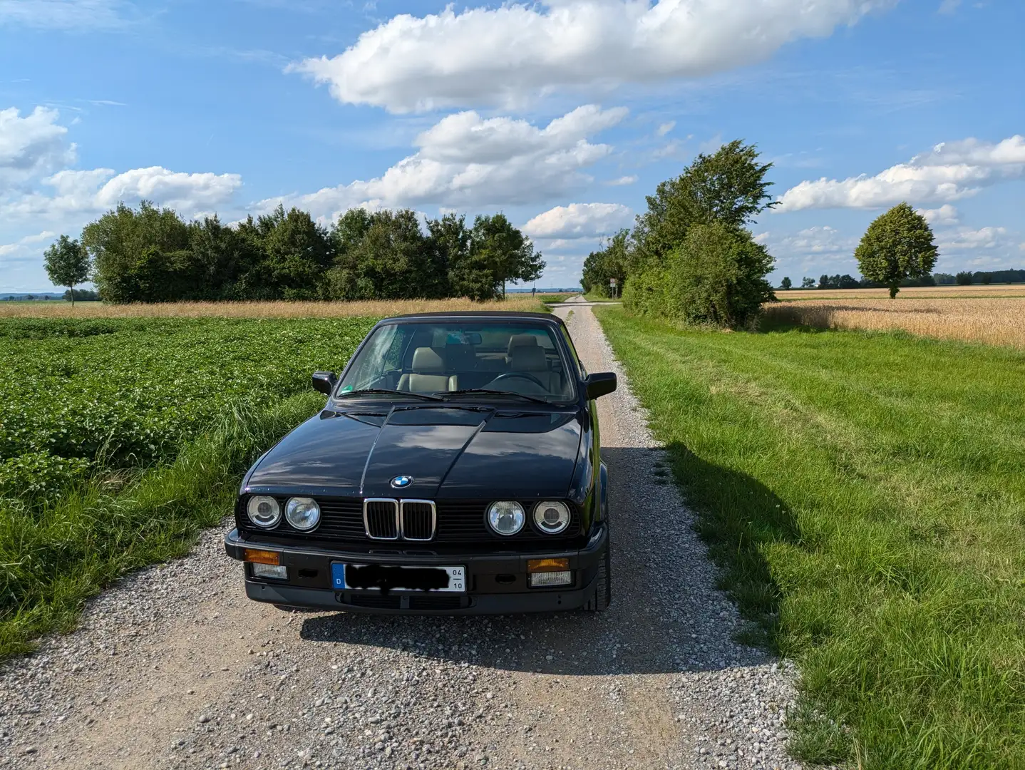 BMW 325 Schwarz - 2