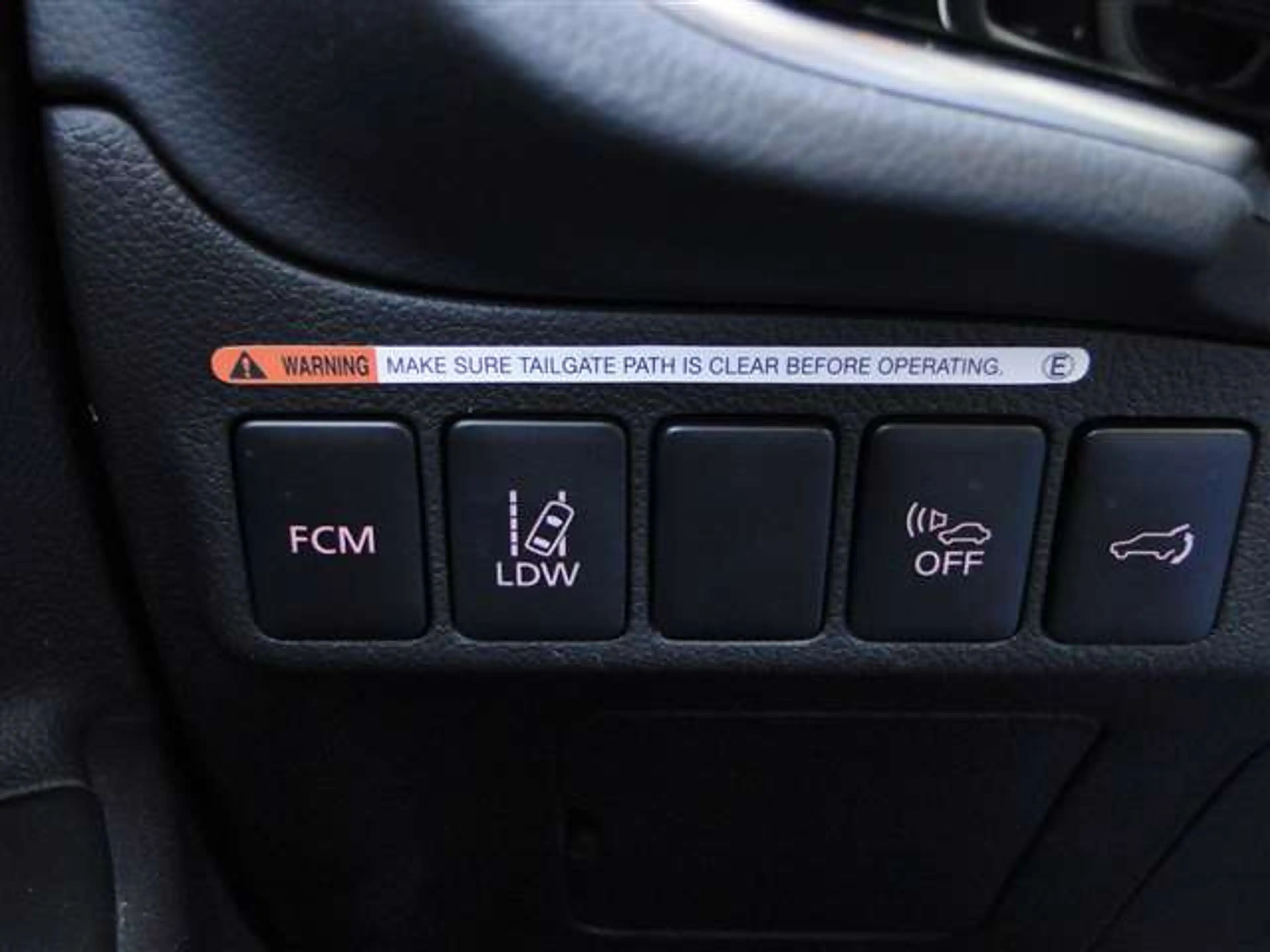 Mitsubishi Outlander 2.0 PHEV Instyle+ X-Line — photo 10