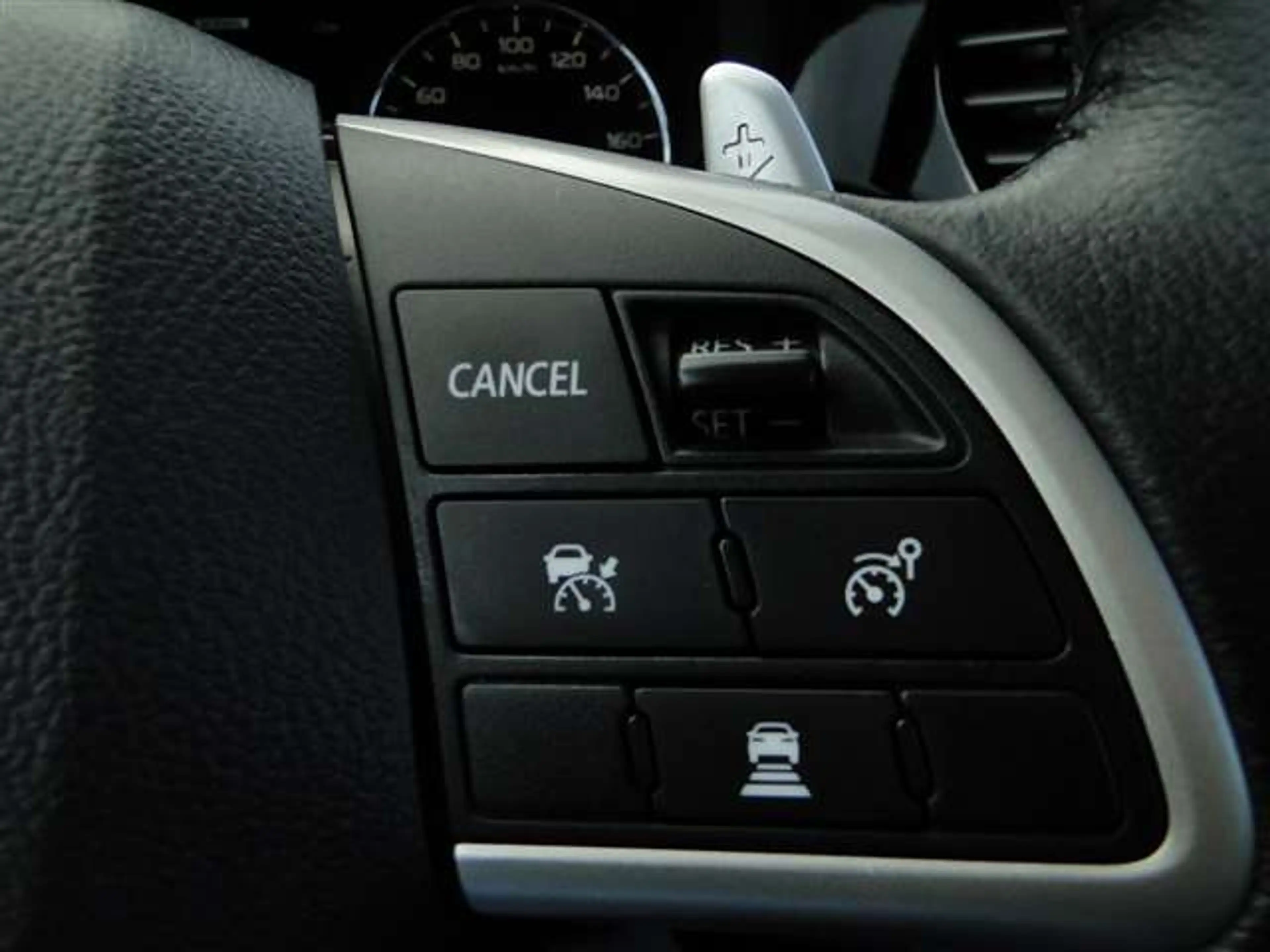 Mitsubishi Outlander 2.0 PHEV Instyle+ X-Line — photo 8