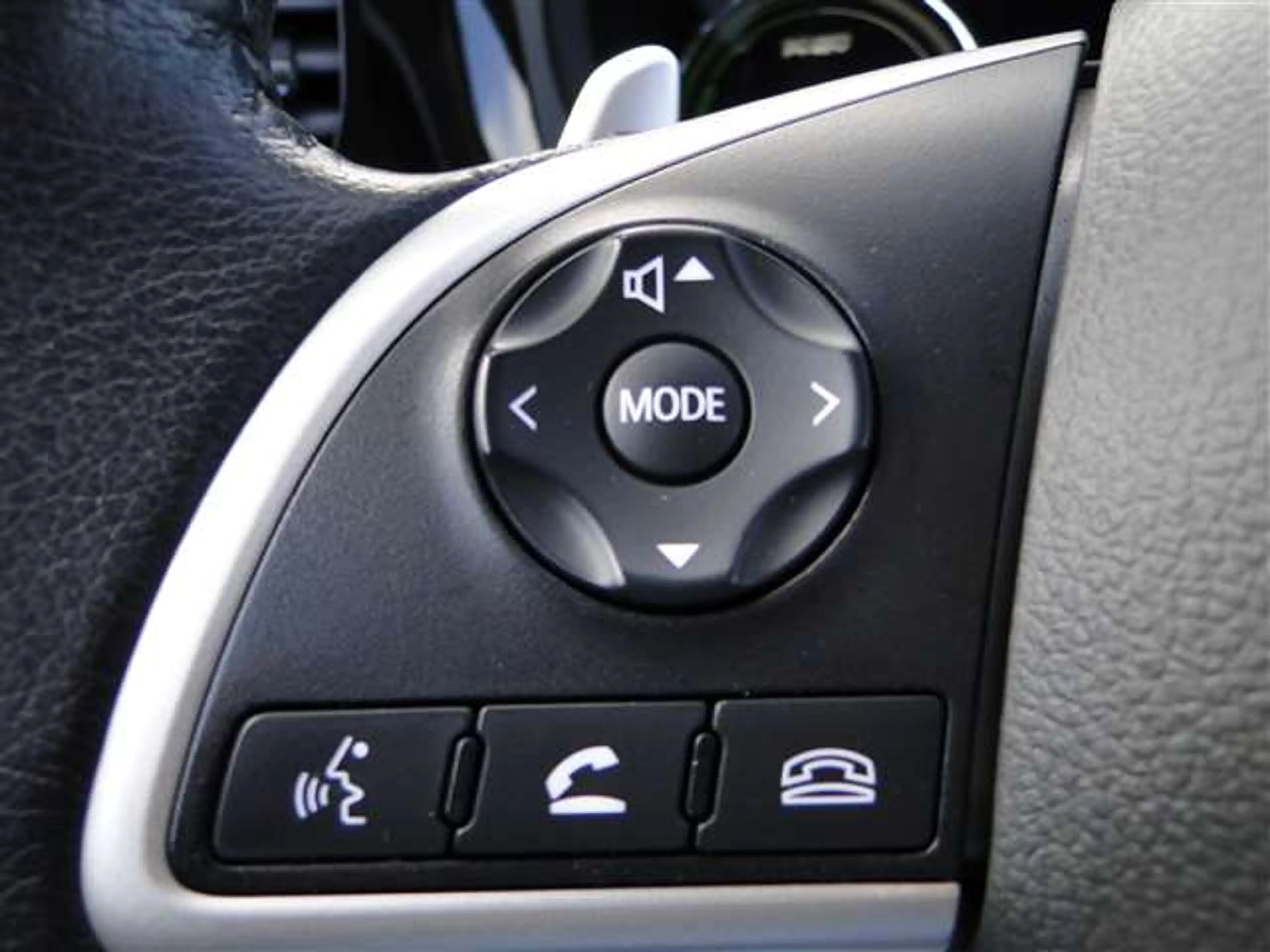 Mitsubishi Outlander 2.0 PHEV Instyle+ X-Line — photo 7