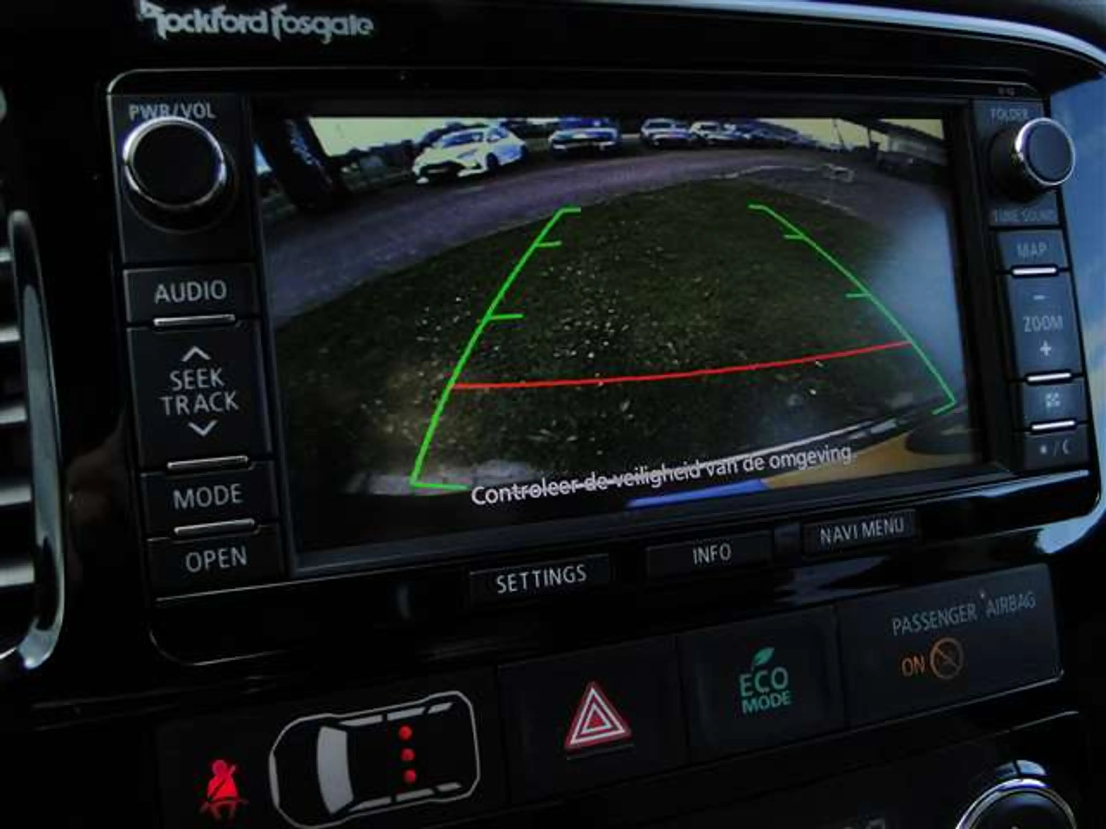 Mitsubishi Outlander 2.0 PHEV Instyle+ X-Line — photo 11