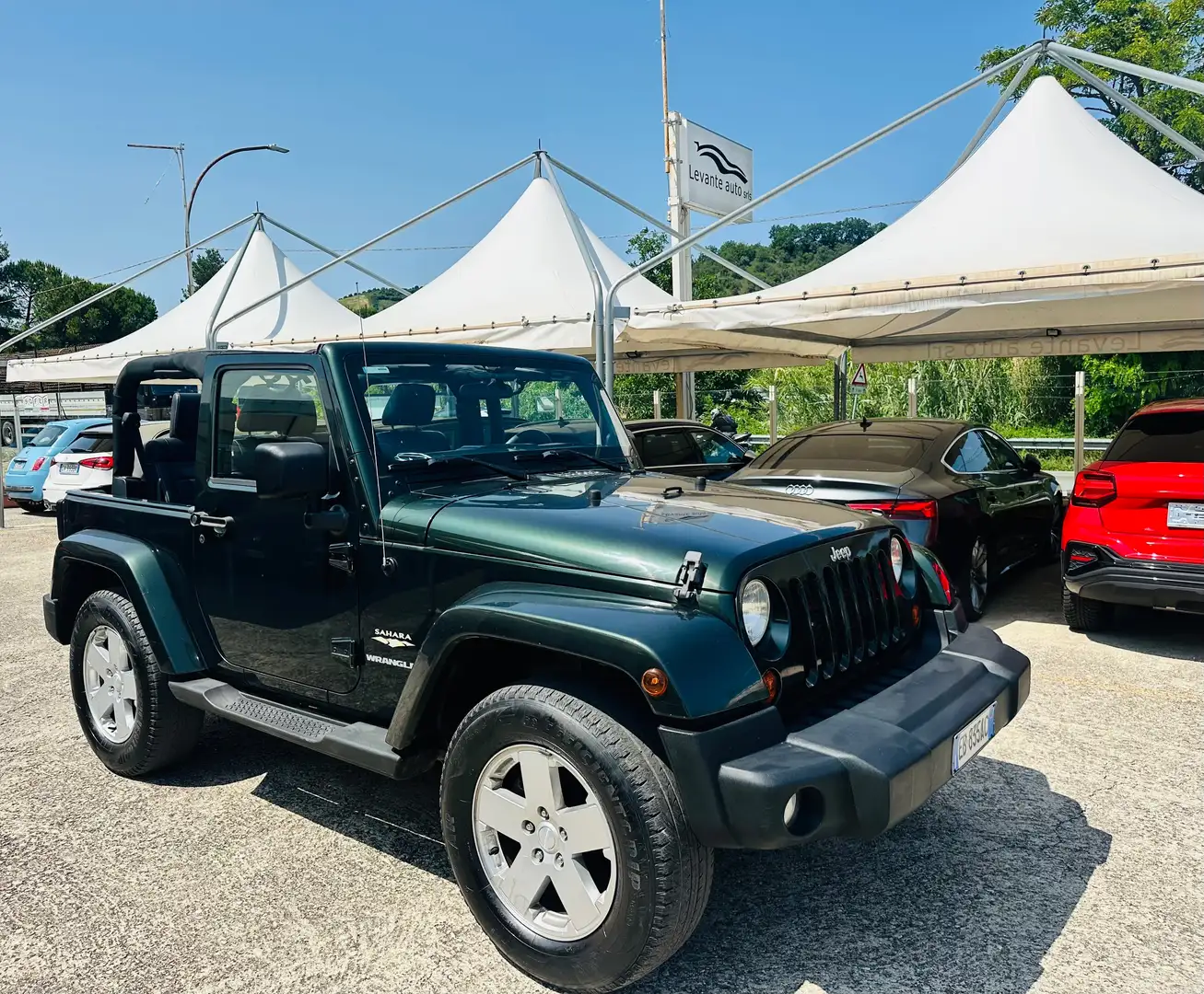 Jeep Wrangler Wrangler 2.8 crd Sahara Verde - 1