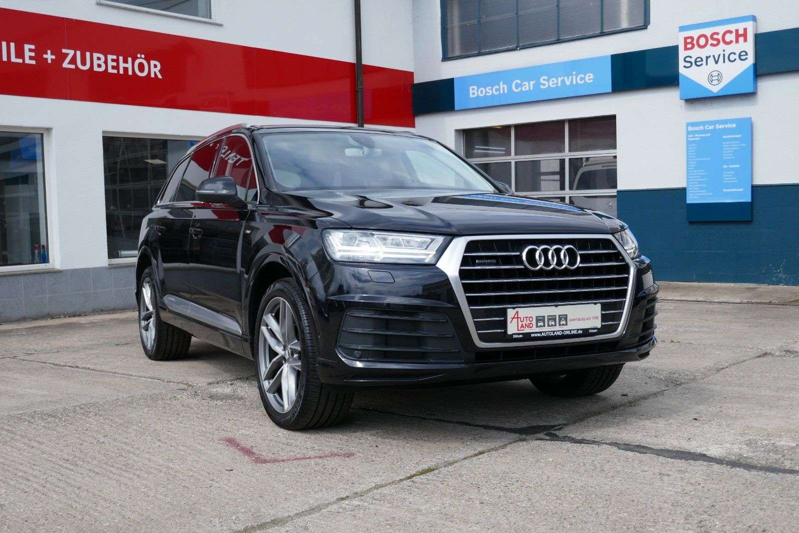 Second hand Audi Q7 3.0