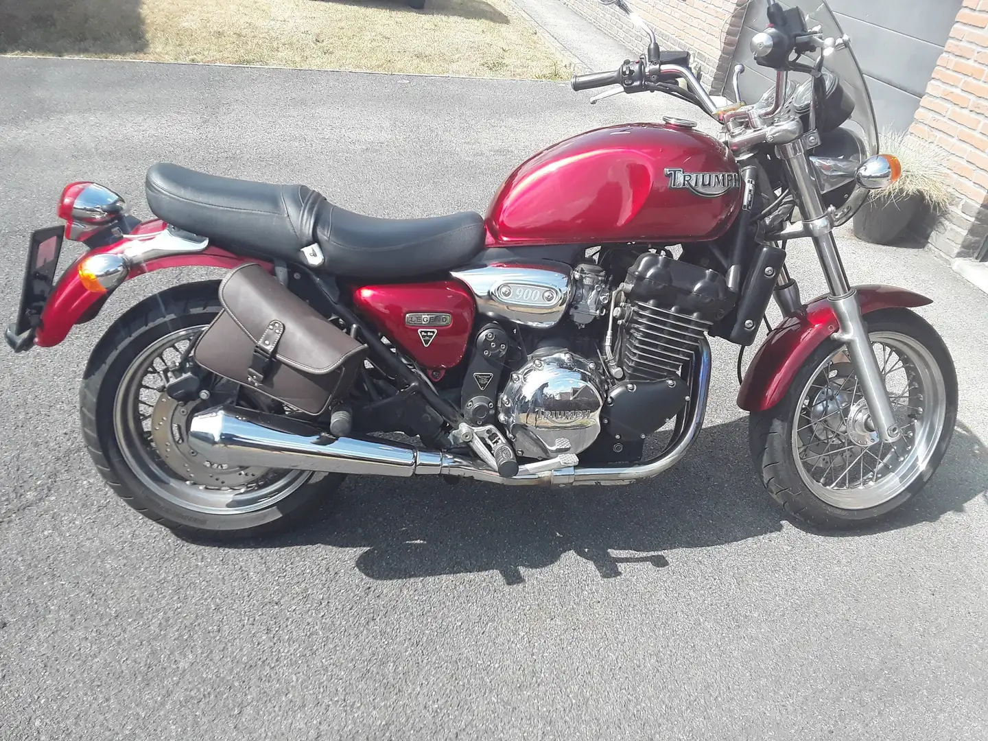 Triumph Legend TT Roşu - 1