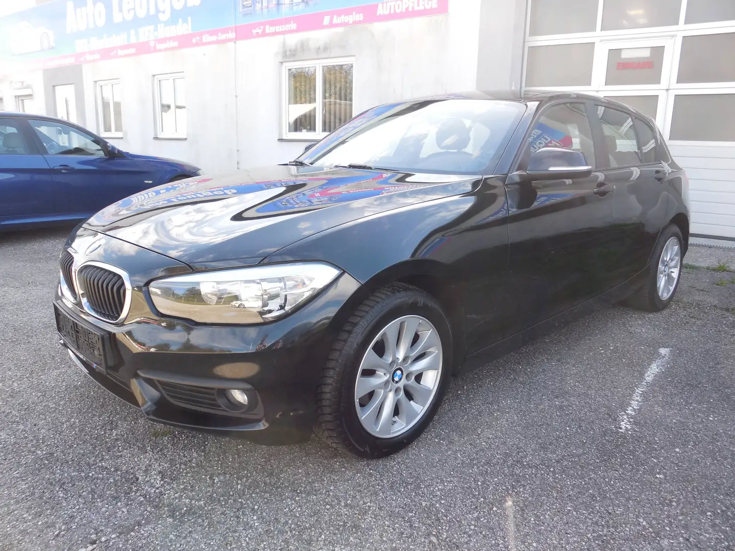 BMW 116 d Advantage Schwarz - 2