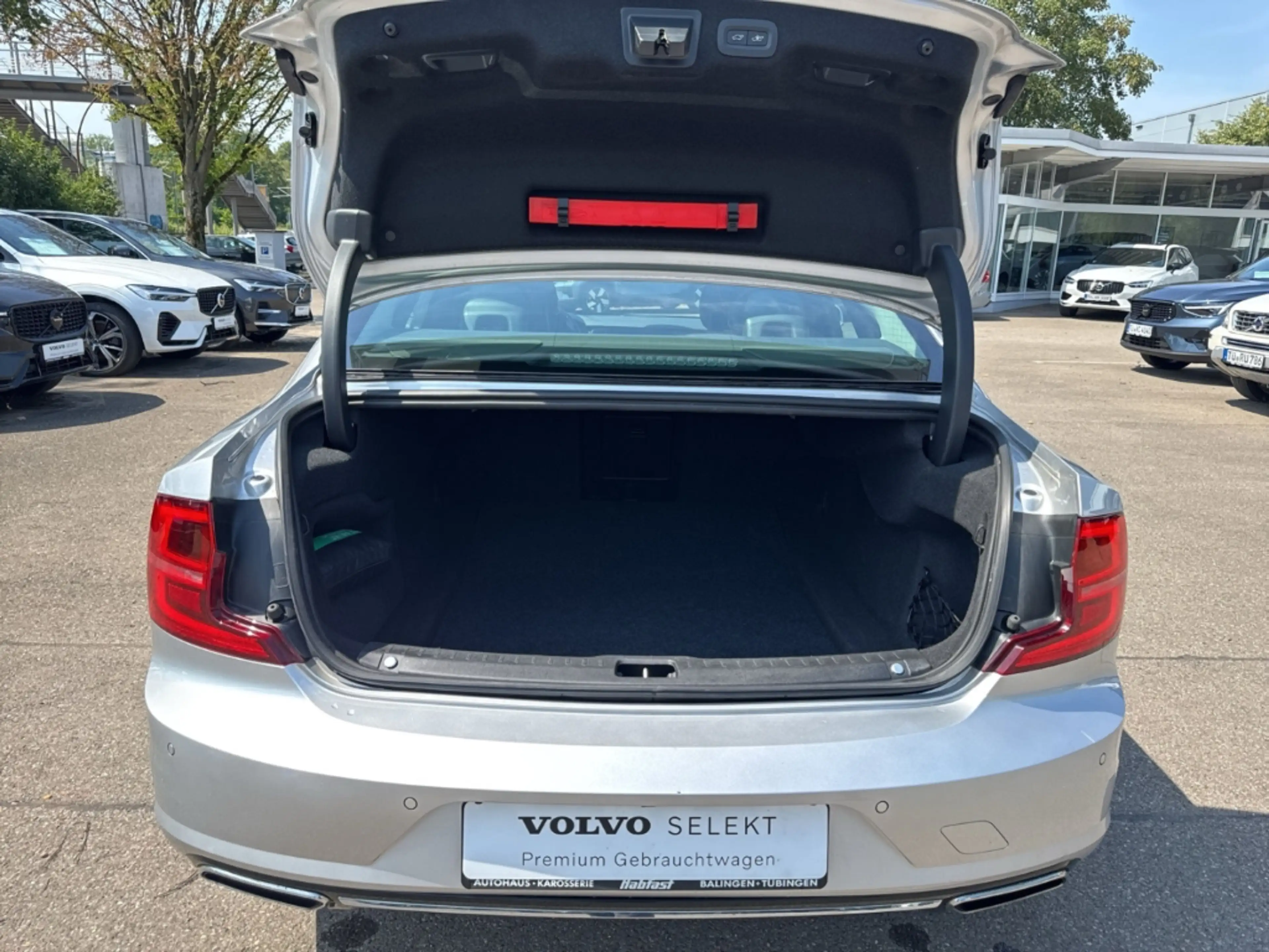 Volvo S90 Inscription AWD D5 DPF Navi Leder Digitales Cockpi — photo 11