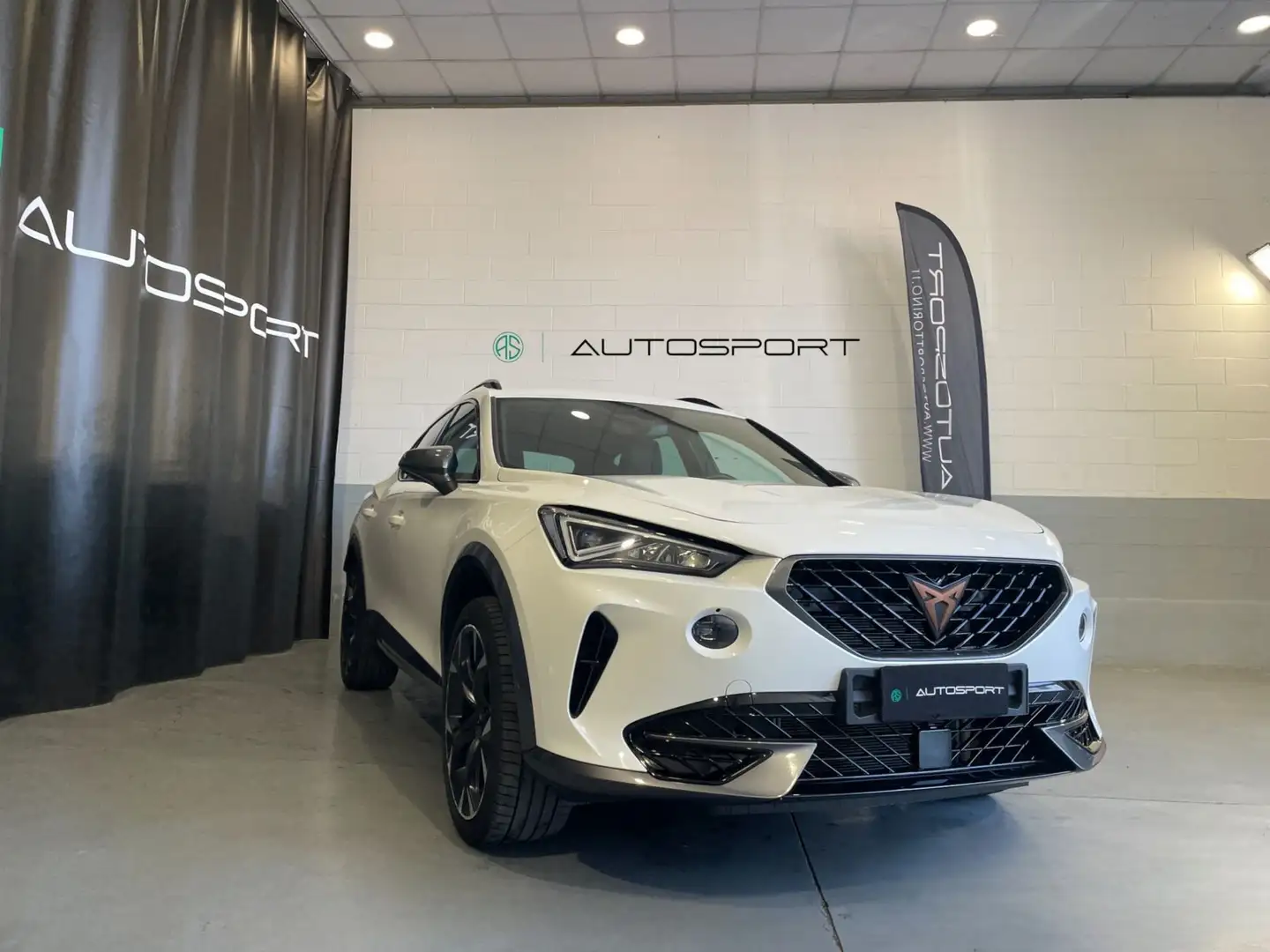 CUPRA Formentor 1.5 TSI DSG Bianco - 1