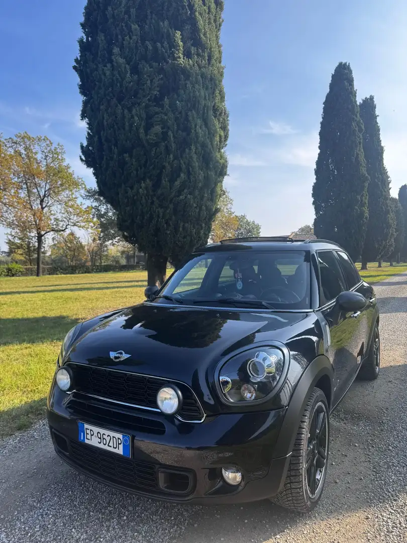 MINI Cooper SD Countryman ALL4 Noir - 1