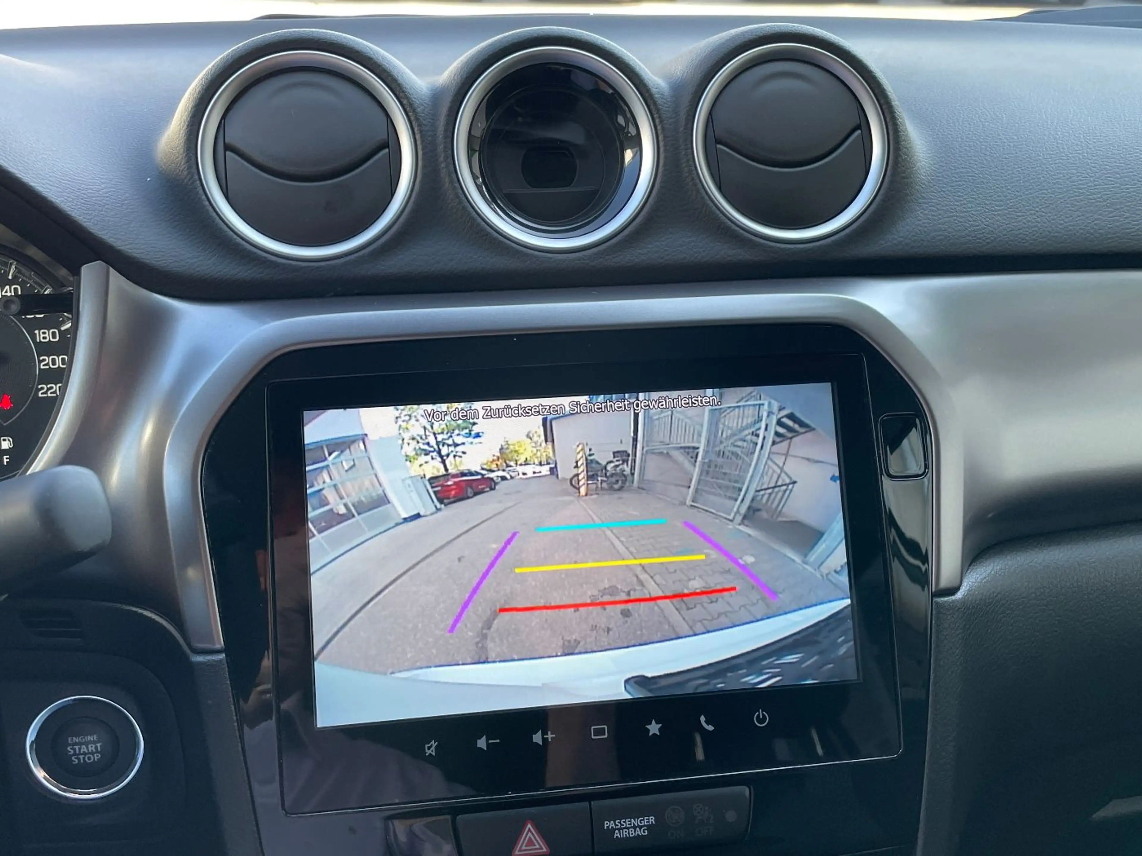 Suzuki Vitara Comfort Navi Kamera LED SHZ Alarm SHZ — photo 6