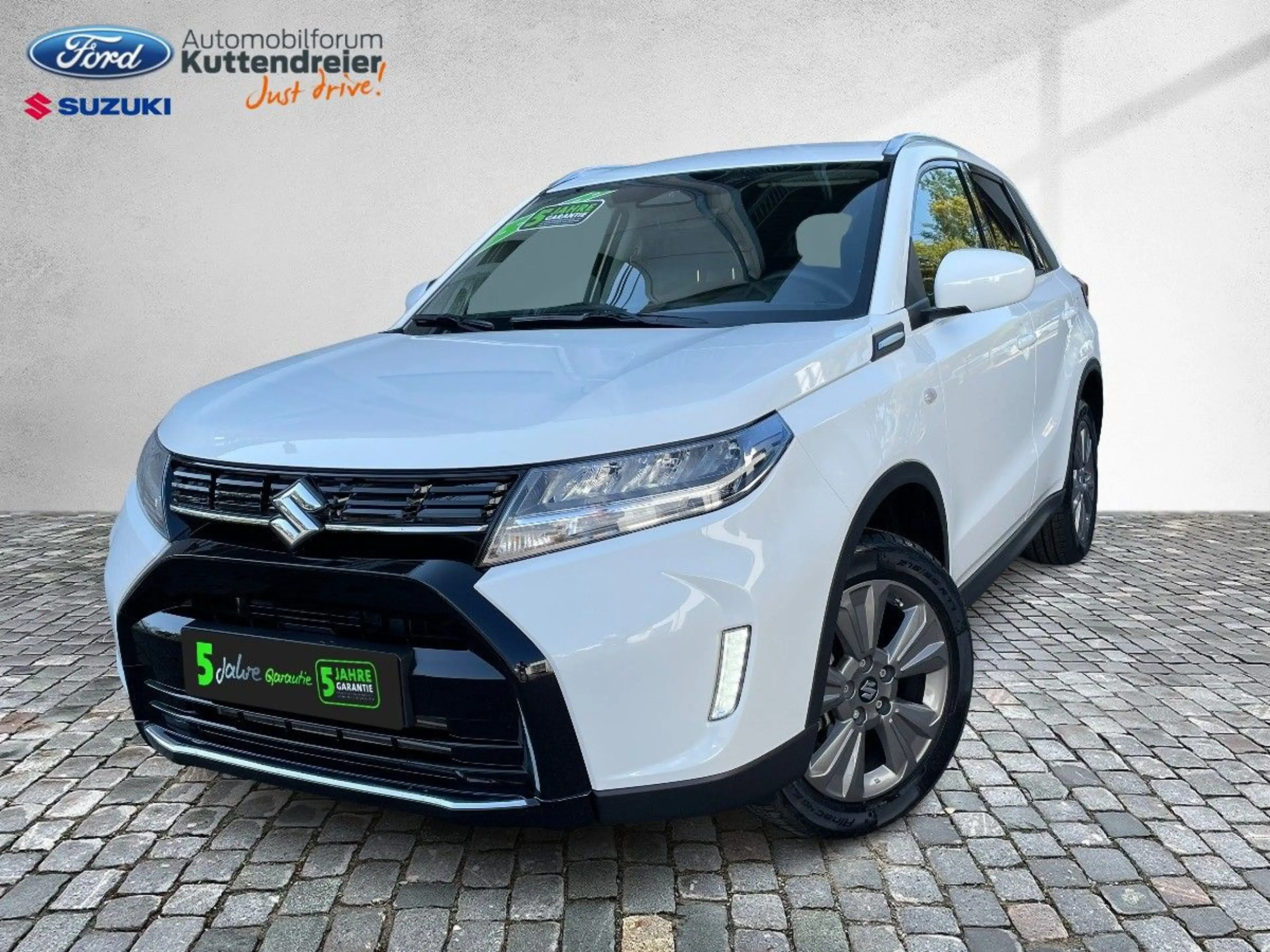 Suzuki Vitara Comfort Navi Kamera LED SHZ Alarm SHZ — photo 20