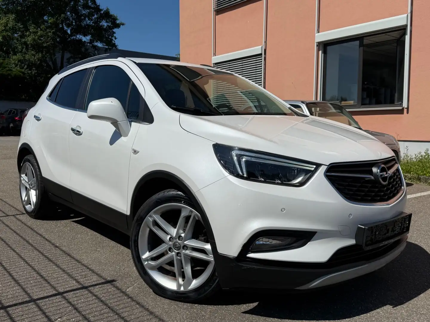 Opel Mokka X Innovation / 2.Hand / NAVI / BOSE / LED Weiß - 1