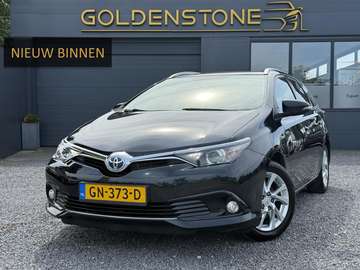 Touring Sports 1.8 Hybrid Lease Pano,Navi,Camera,C