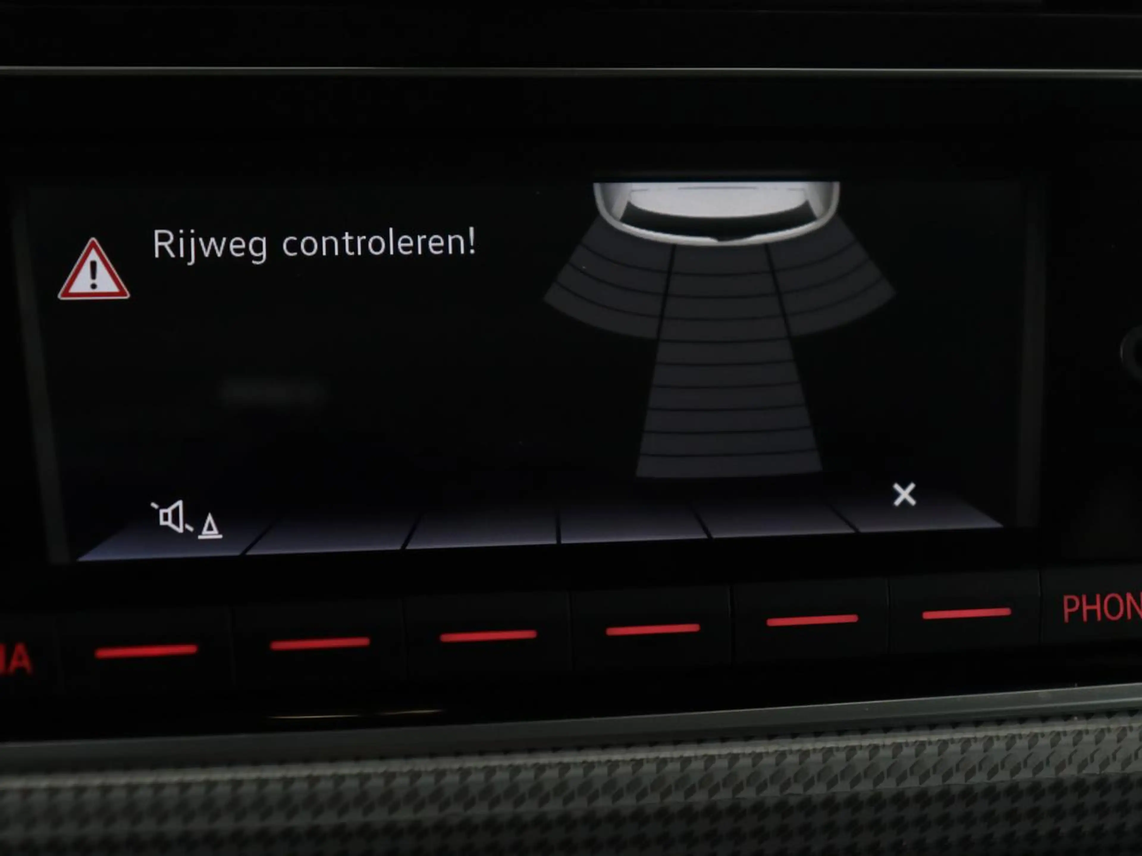 Volkswagen e-up! e-up! | SOH 88,3% | Stoelverwarming | Pano.Dak | C — photo 18