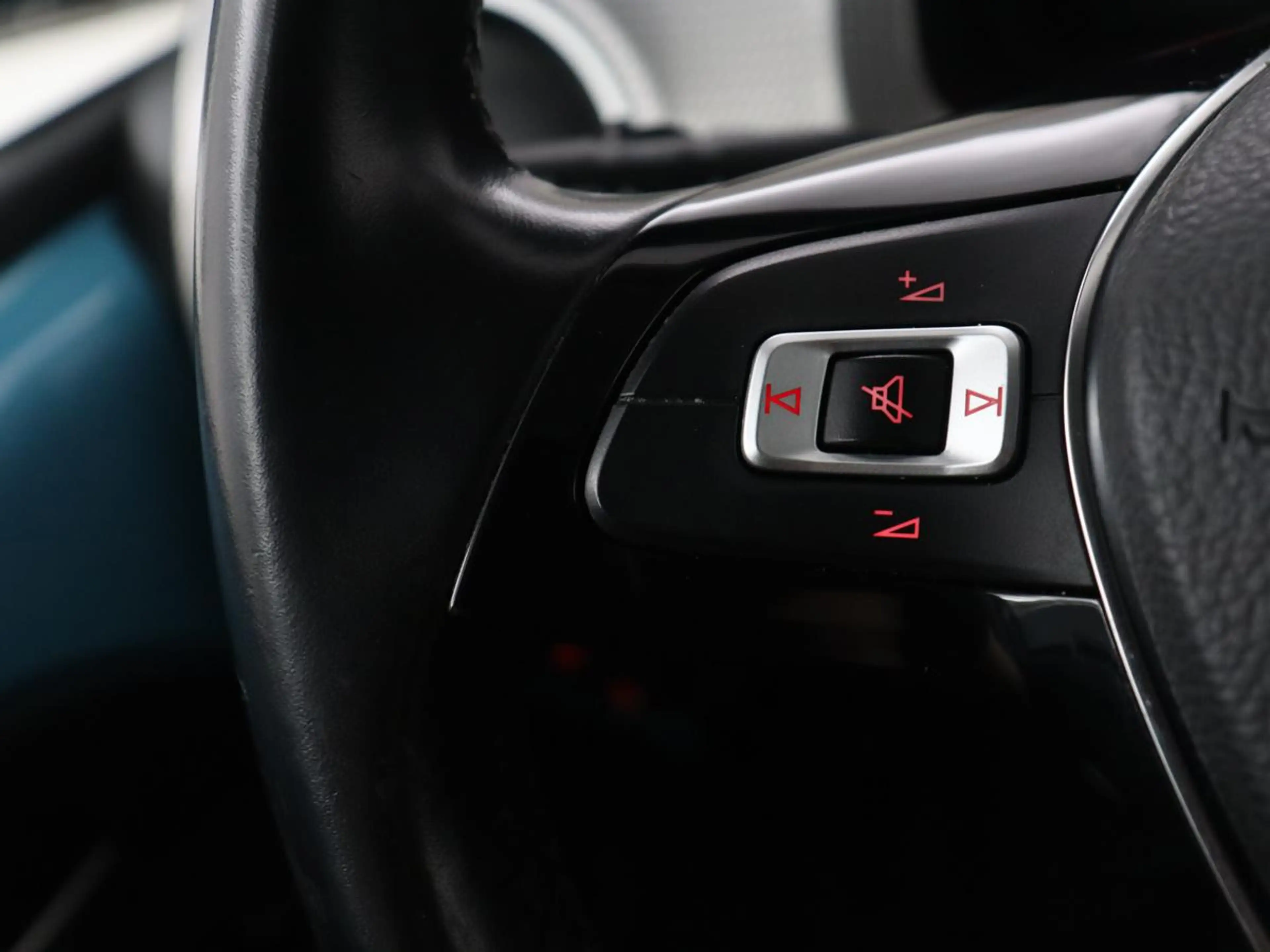 Volkswagen e-up! e-up! | SOH 88,3% | Stoelverwarming | Pano.Dak | C — photo 19