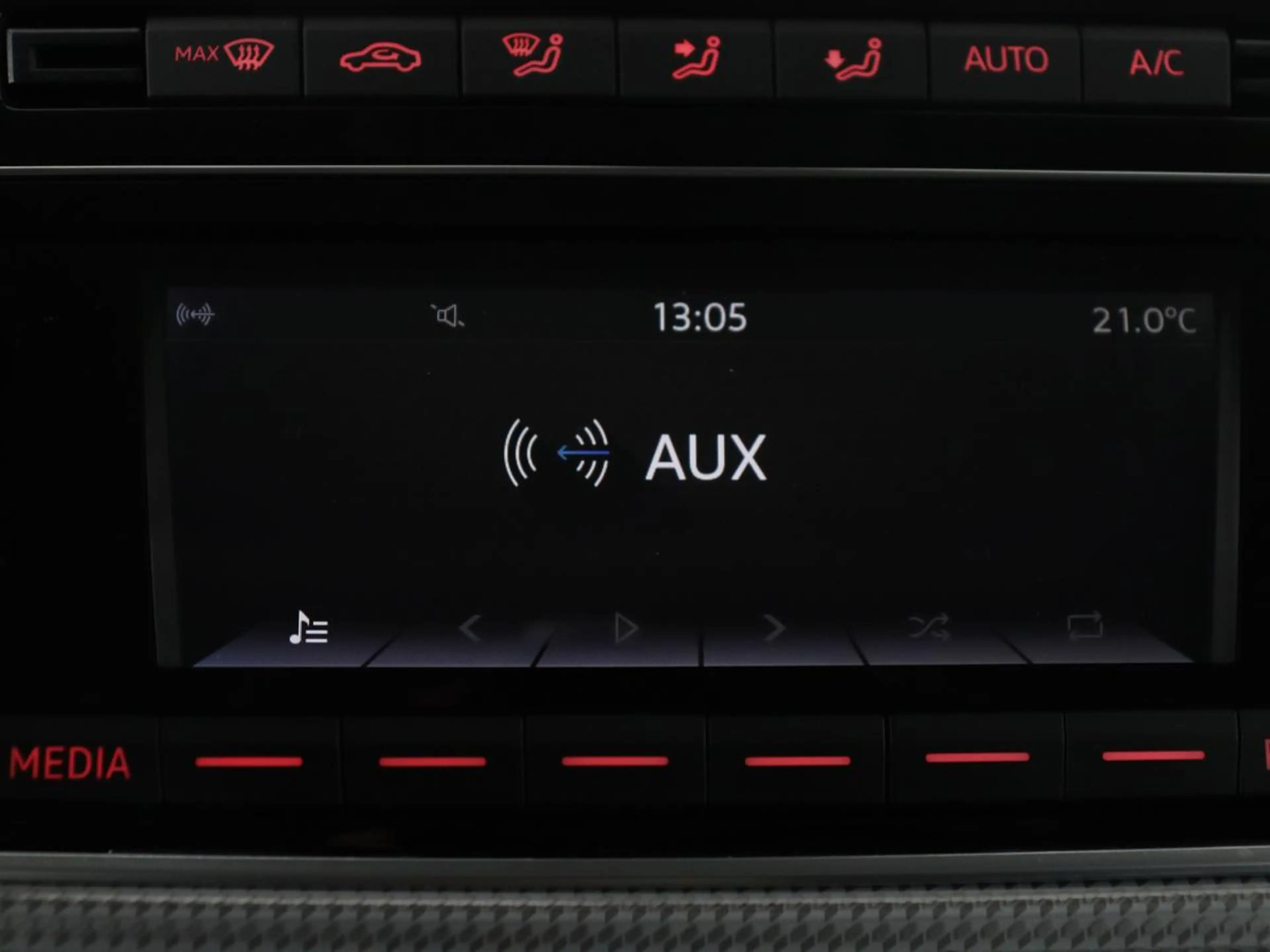 Volkswagen e-up! e-up! | SOH 88,3% | Stoelverwarming | Pano.Dak | C — photo 24