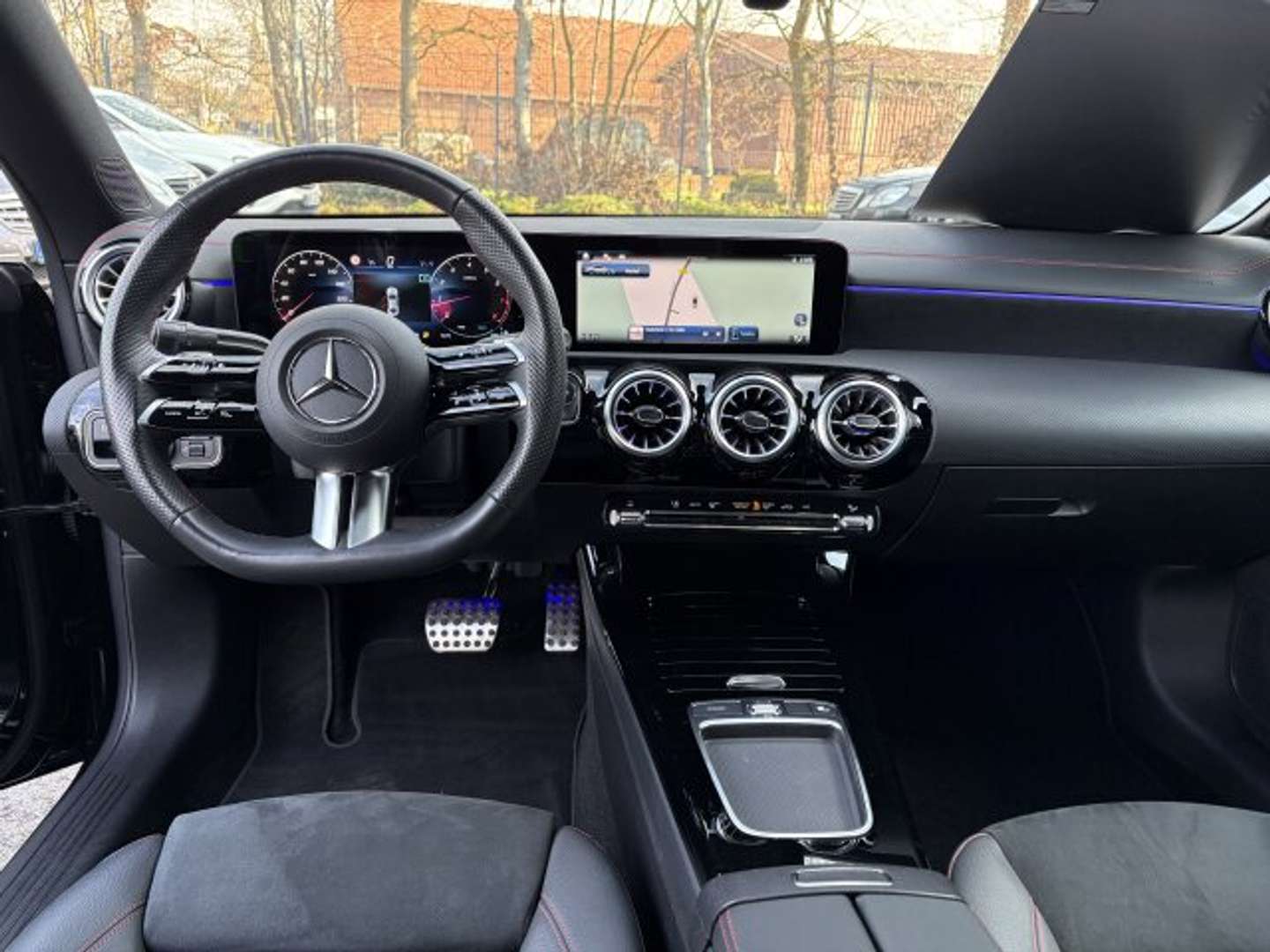 Mercedes CLA 180 Coupé 180 Night Edition - - Joinsteer - #2