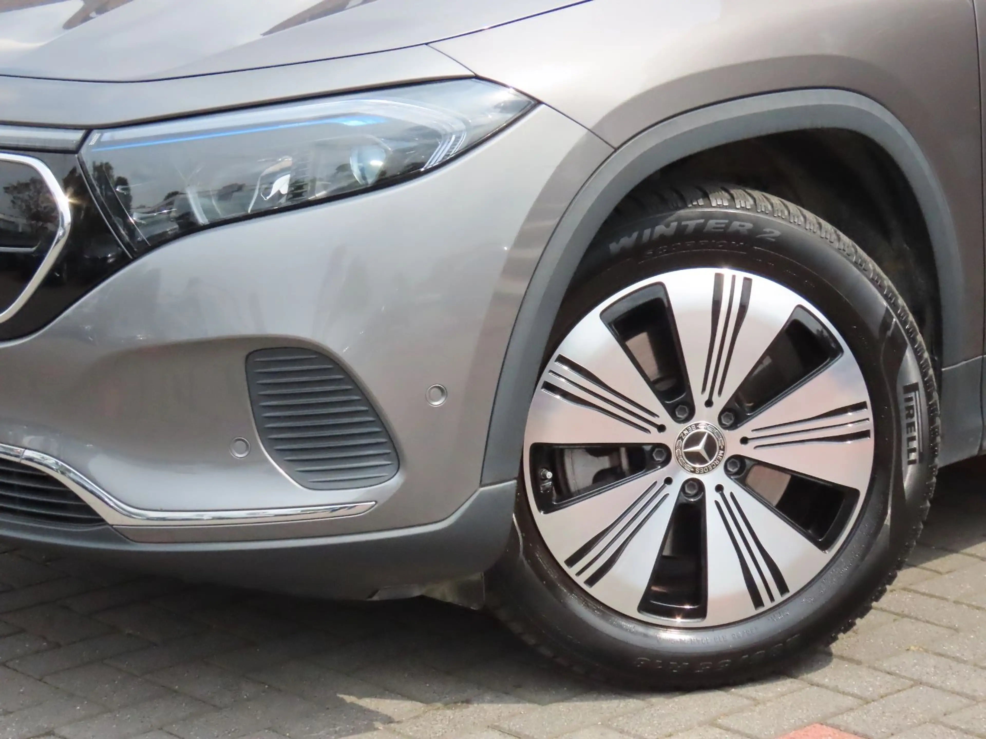 Mercedes-Benz EQA 250 Autom. Leder Ambiente Klima Kamera — photo 6