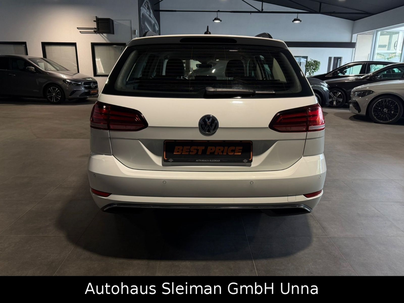 Volkswagen Golf VII Variant Comfortline 1,6 Automatik/Klima — photo 6