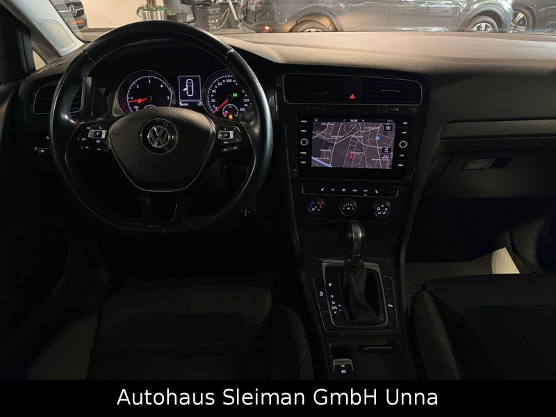 Volkswagen Golf VII Variant Comfortline 1,6 Automatik/Klima — photo 10