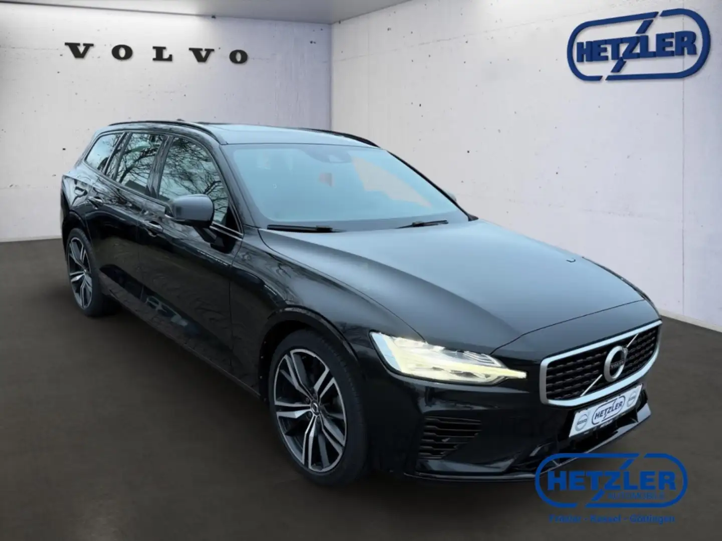 Volvo V60 Kombi R Design Plug-In Hybrid AWD T6 TPanorama Nero - 2