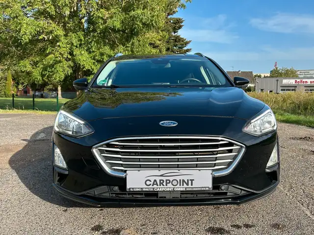 Ford Focus view 8