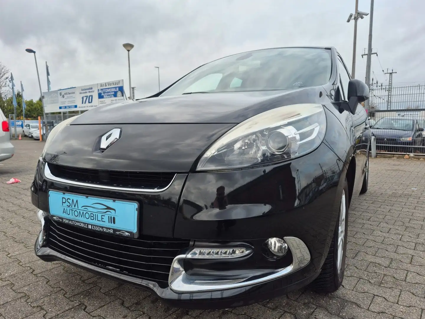 Renault Scenic III BOSE Edition Klimaautomatik PDC Navi Schwarz - 1
