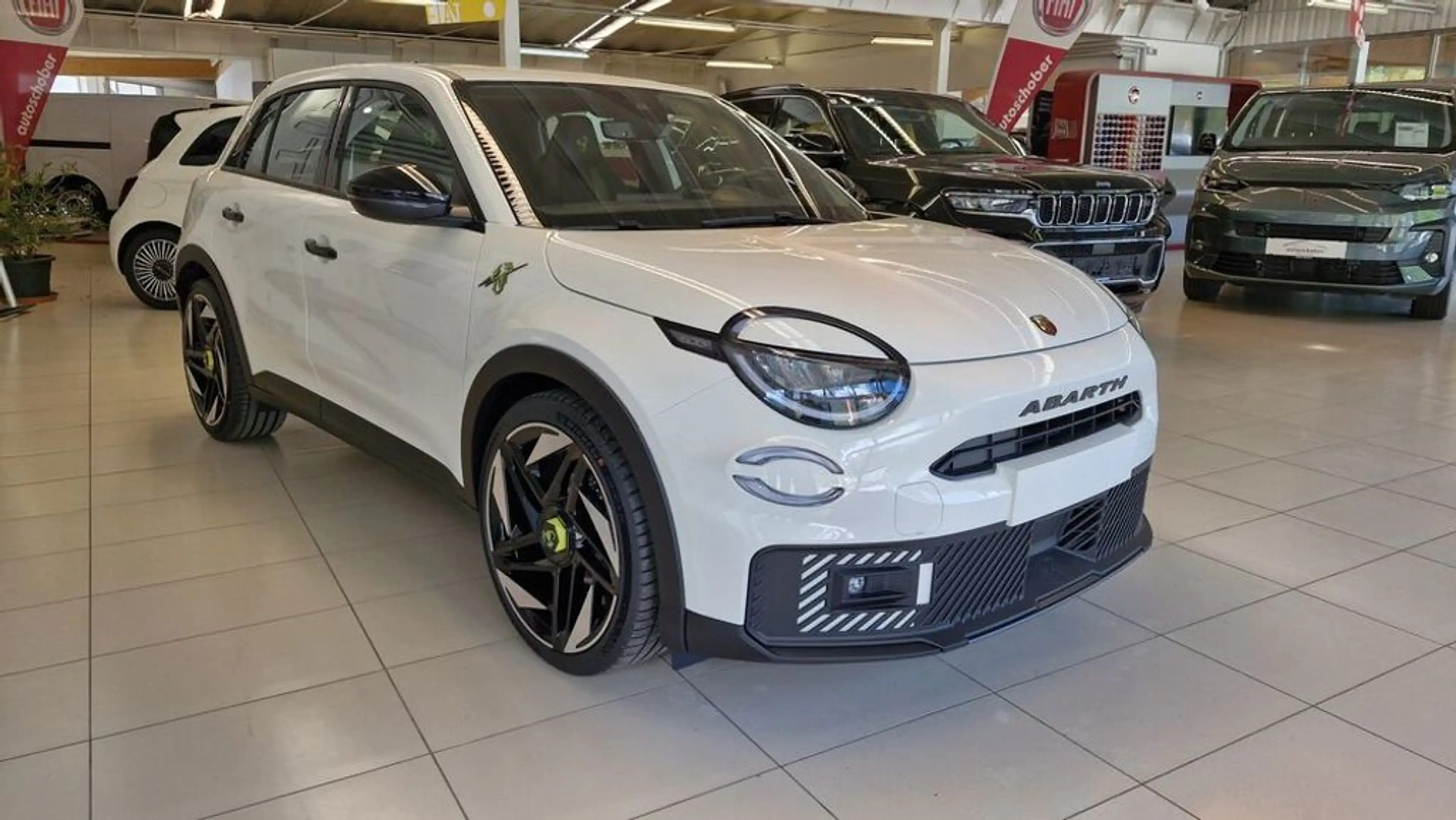 Abarth 600e Abarth Turismo — photo 3