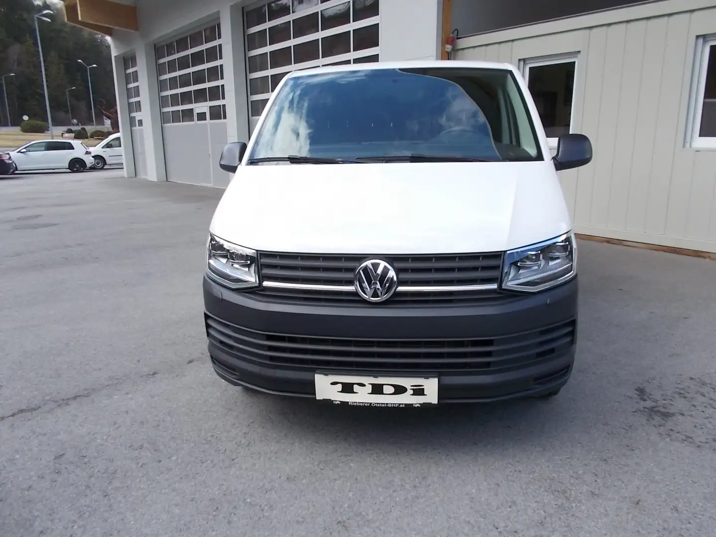 Volkswagen T6 Kasten KR TDI Weiß - 2