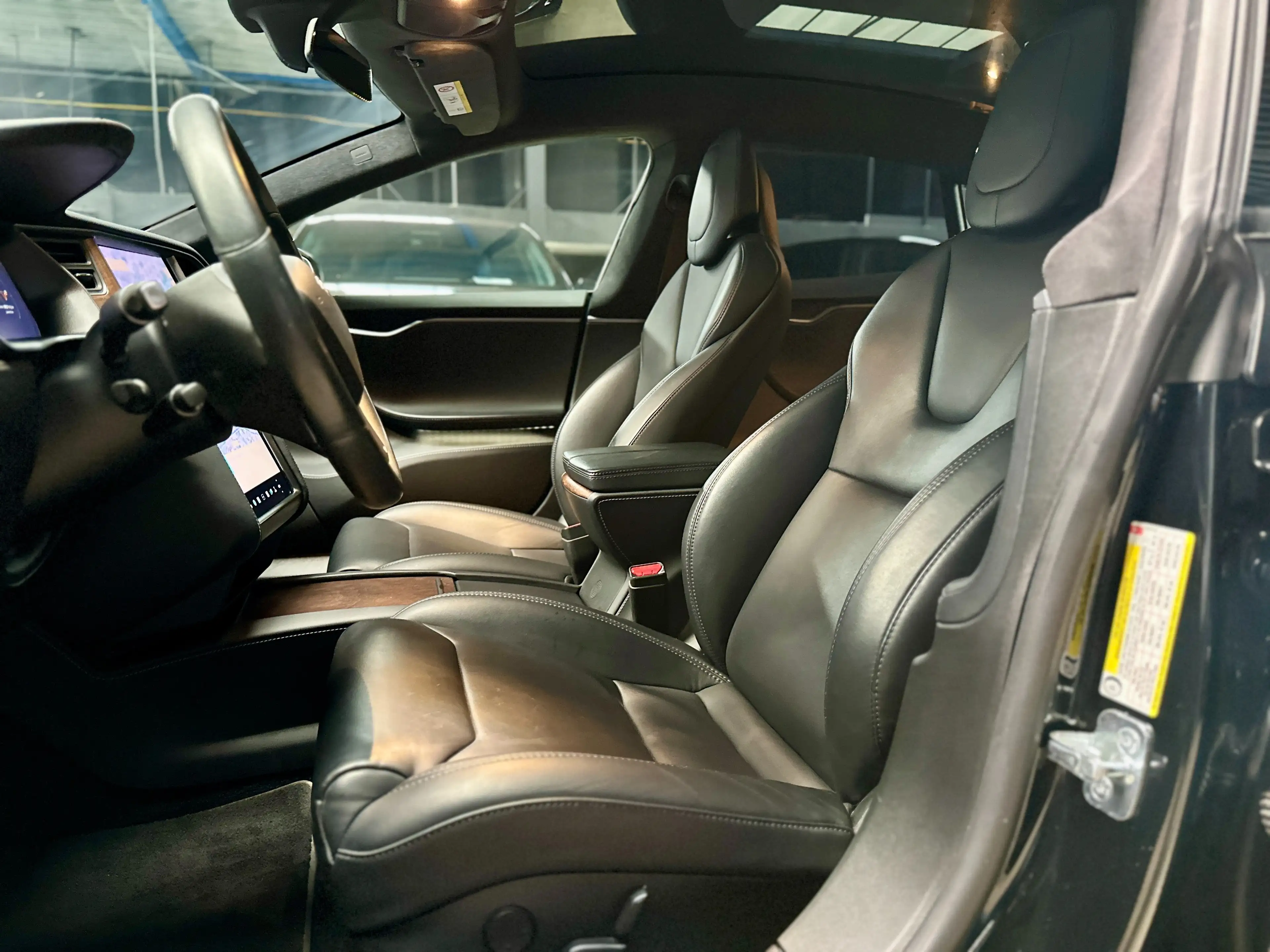 Tesla Model S SR  - RAVEN - 490 km (NEDC) - 21" Turbine wheels — photo 12