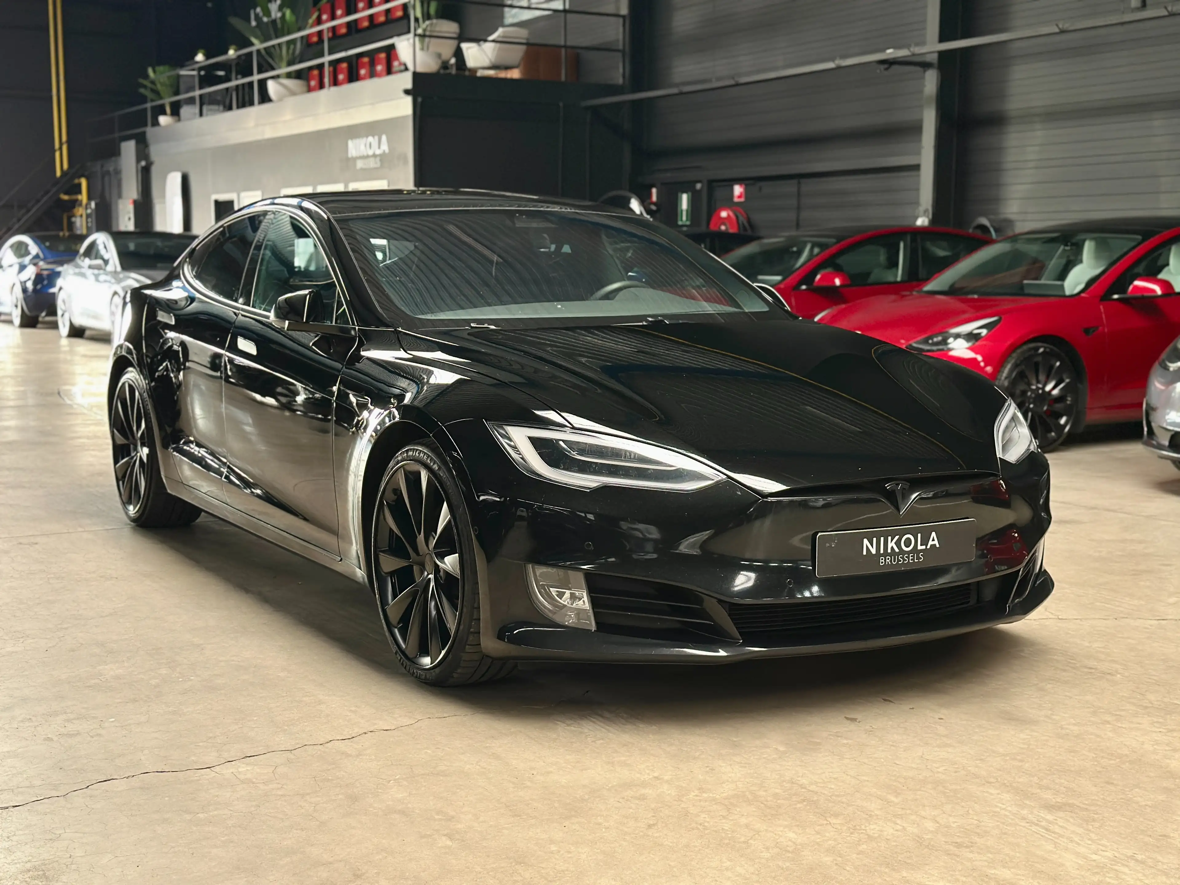 Tesla Model S SR  - RAVEN - 490 km (NEDC) - 21" Turbine wheels — photo 3