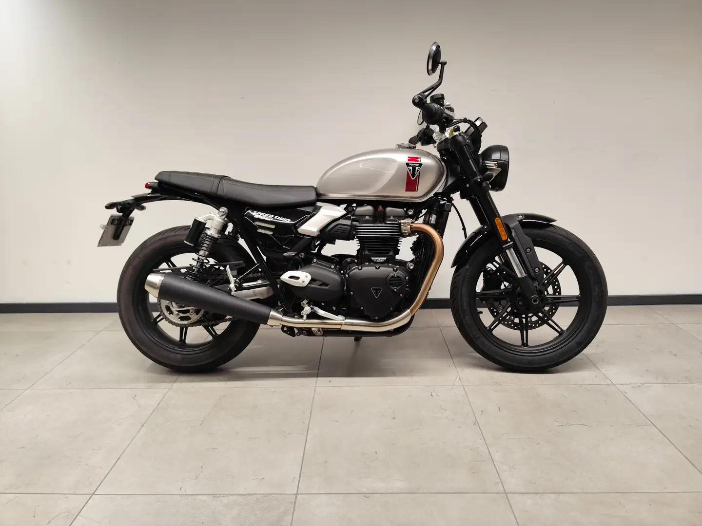 Triumph Speed Twin Argent - 1