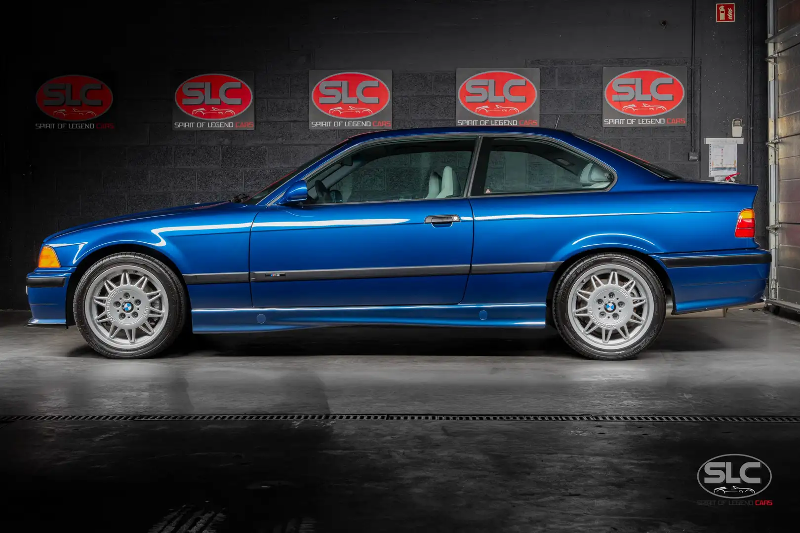 BMW M3 M3 3.0 Nappa/Clim/Heating Seats/Sun Roof Bleu - 2