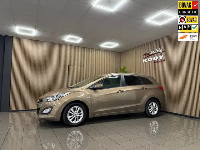 Hyundai i30 Wagon 1.6 GDI i-Motion * Trekhaak / Cruise control