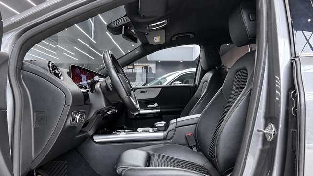 Mercedes-Benz B 180 — photo 12