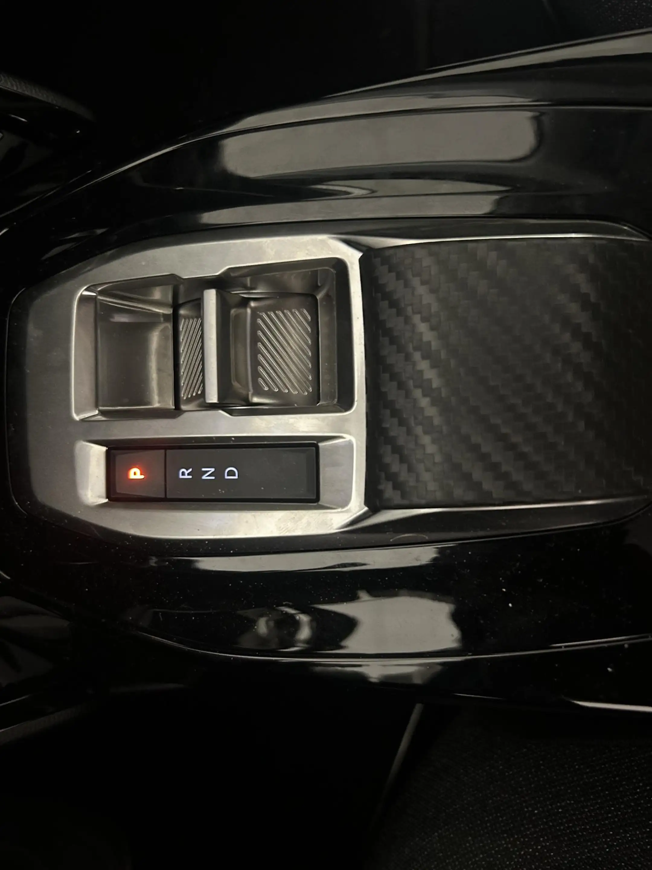 Peugeot 208 1.2 Hybrid 110 e-DCS6 Allure | NAVIGATIE | CAMERA — photo 13