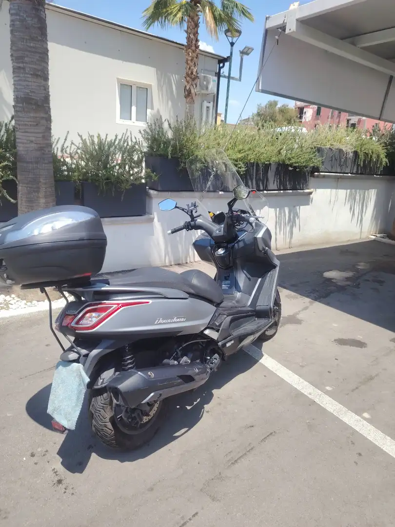 Kymco Downtown 350i Grau - 2