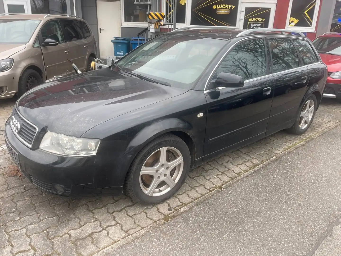 Audi A4 2.5TDI 120kW Avant Schwarz - 1