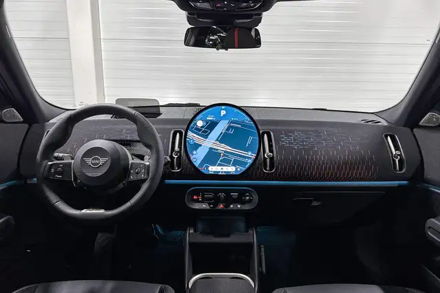 Mini Countryman view 11