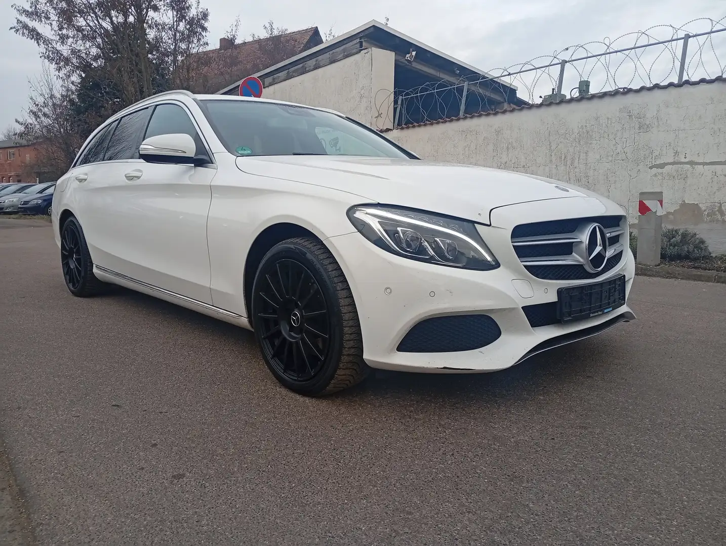 Mercedes-Benz C 250 C 250 T BlueTec / d (205.208) Blanc - 1