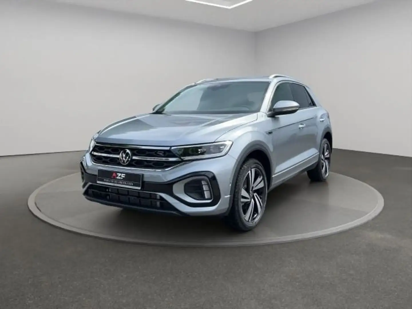 Volkswagen T-Roc R-Line 1.5 TSI DSG WINTER + 18" + ACC Silber - 2