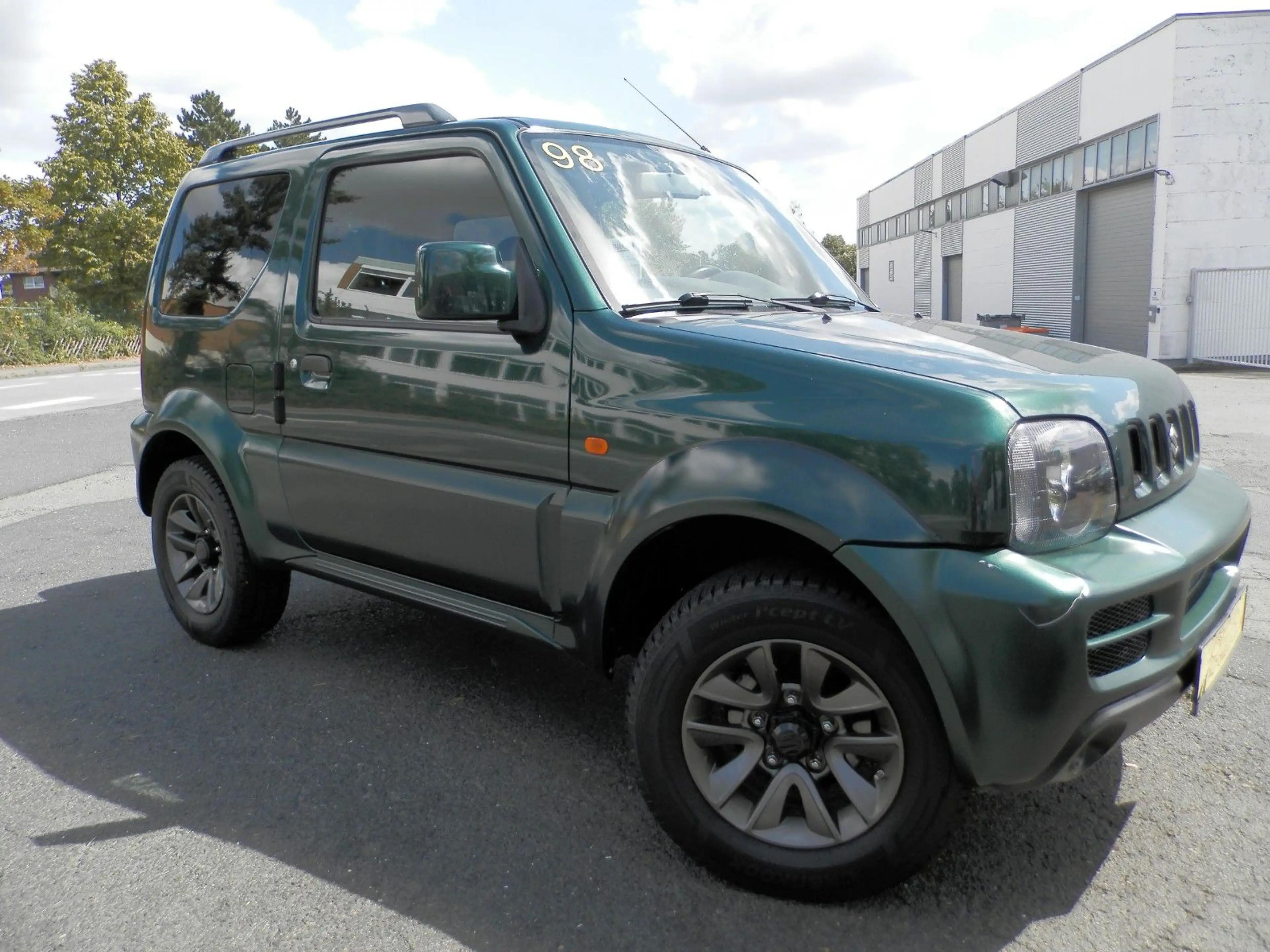 Suzuki Jimny Club Lim.*Nr.98*AHK*TÜV 07-2028 — photo 7