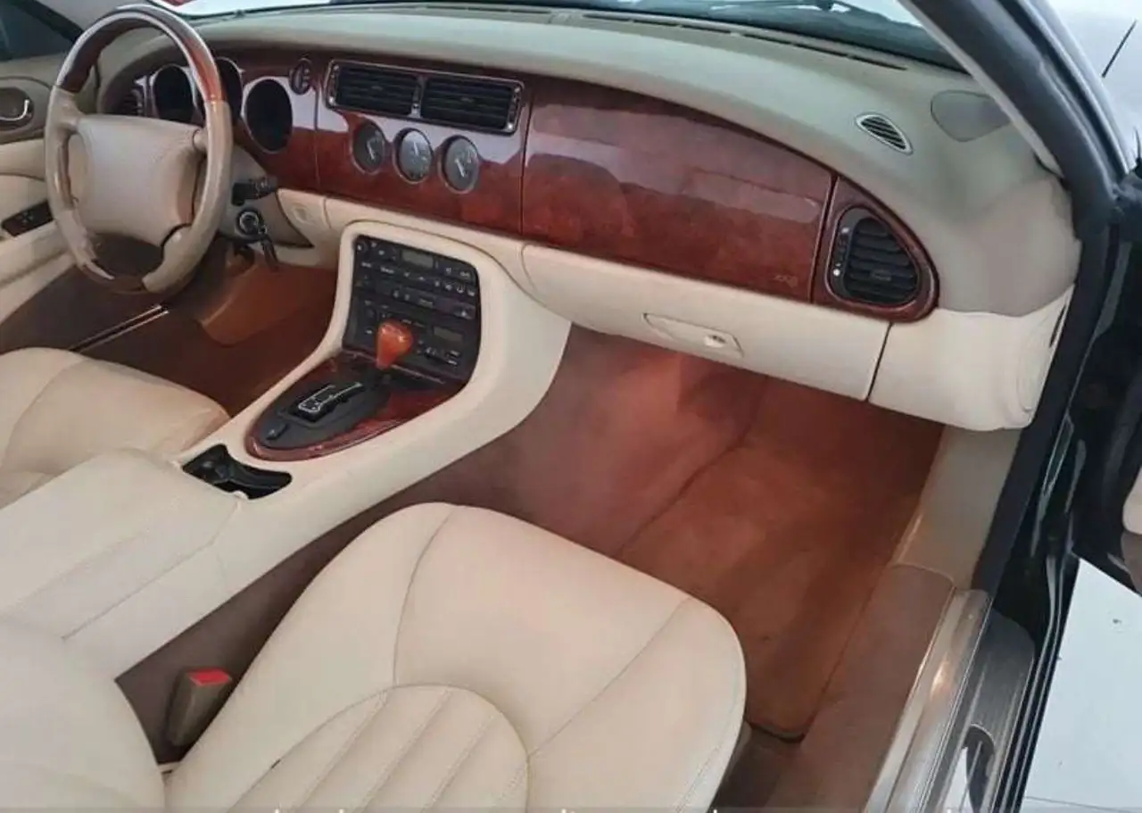 Jaguar XK8 Convertible 4.0, foto 7