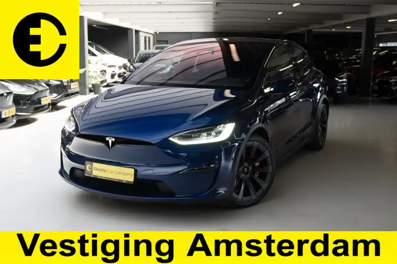 TESLA Model X
