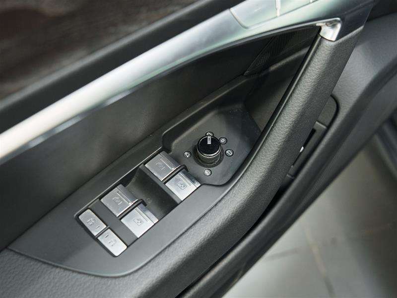 2022 Audi A6 55 3.0T Progressiv quattro Ultra 7sp S Tronic thumb 27