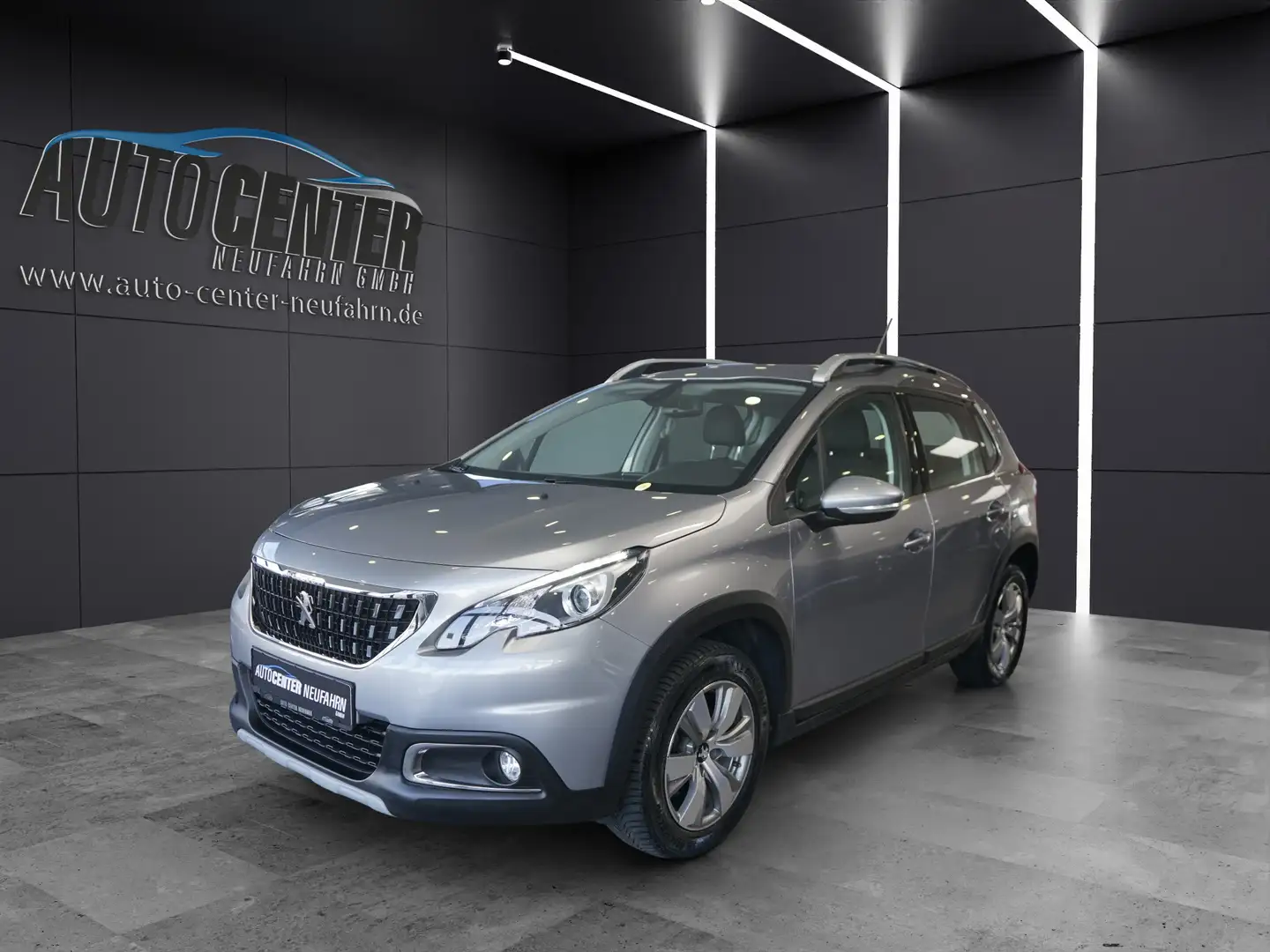 Peugeot 2008 Allure+NAVI+KLIMA+KAMERA+SITZHEIZUNG Grau - 1