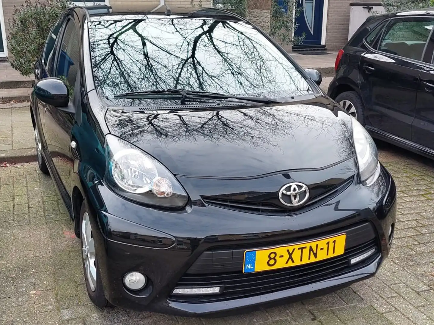 Toyota Aygo Aygo 1.0 VVT-i Dyn. Or. Zwart - 2