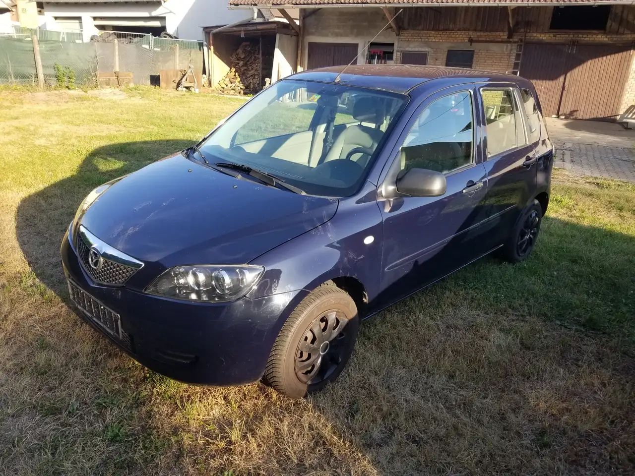 Mazda 2